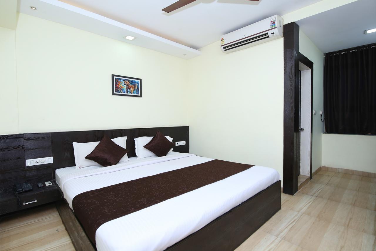 Oyo 2155 Hotel Wardhman Jabalpur Exterior photo